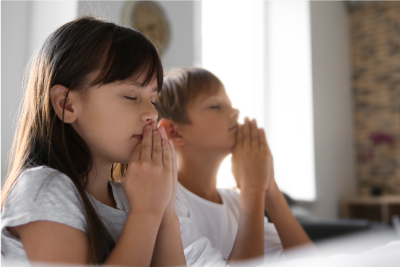 pious kids praying